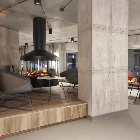 Zlota Perla Czarna Gora *