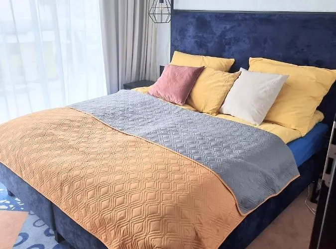 Zlota Perla Czarna Gora * Sienna (Klodzko)