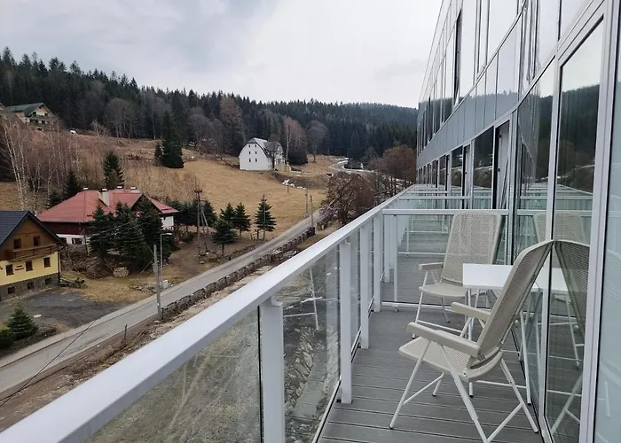 Zlota Perla Czarna Gora *